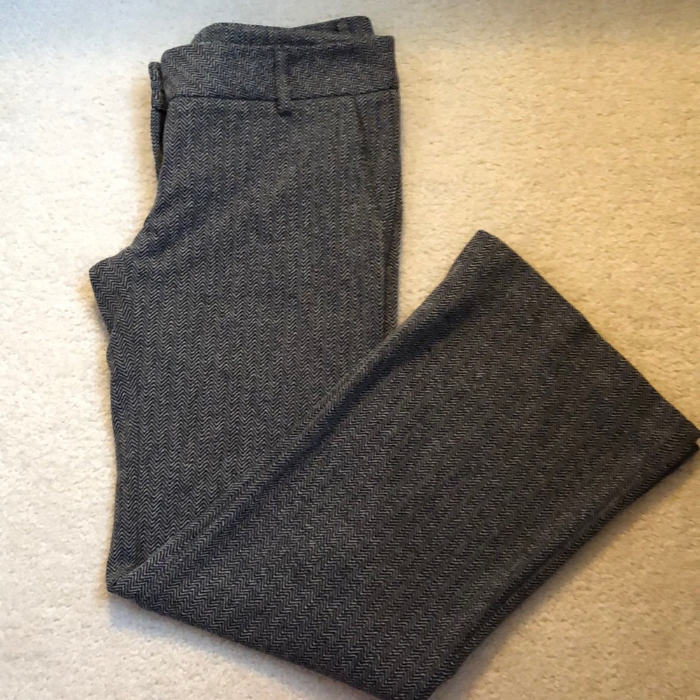 Soft, dressy, stretchy dress pants.